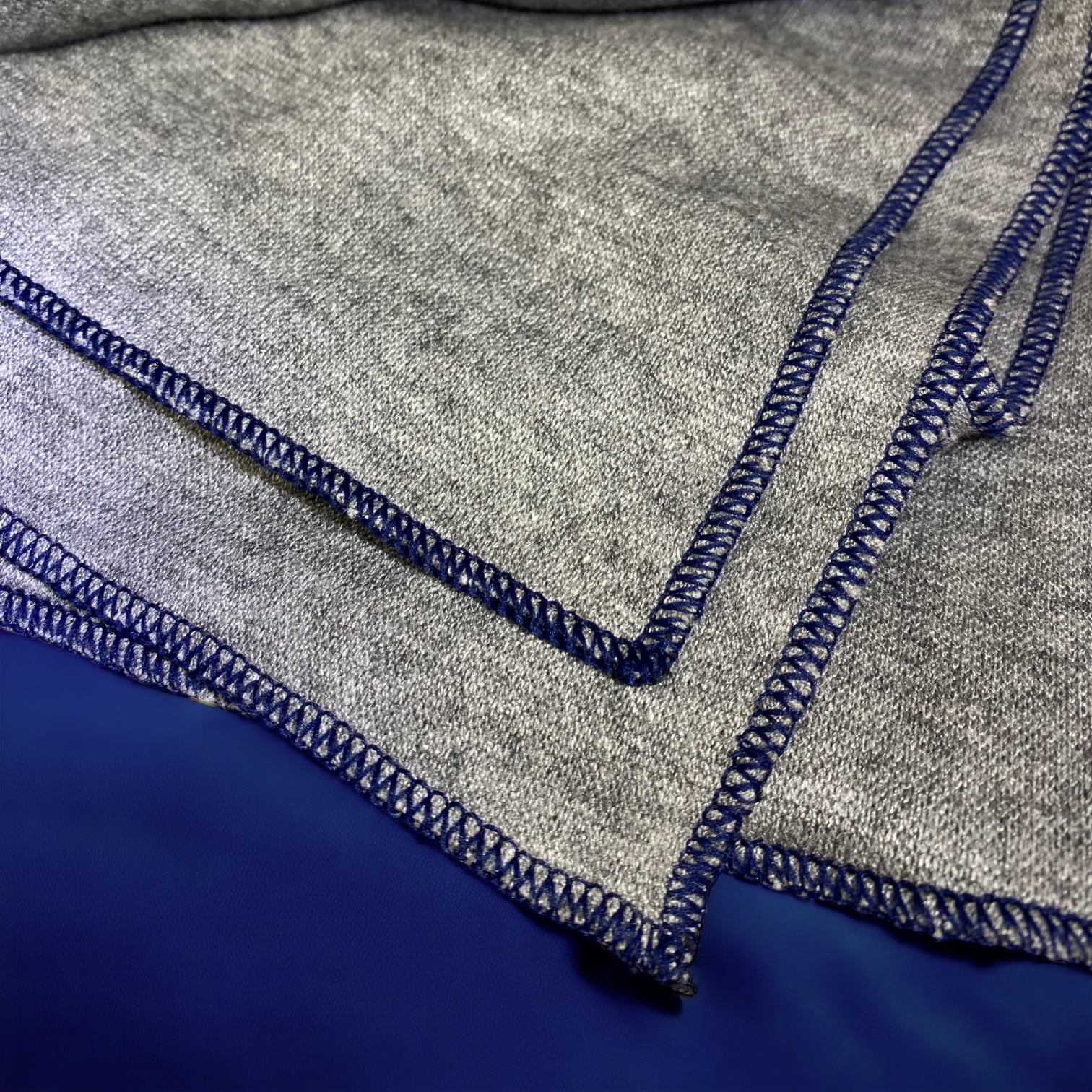 Poncho Grau / Dunkelblau